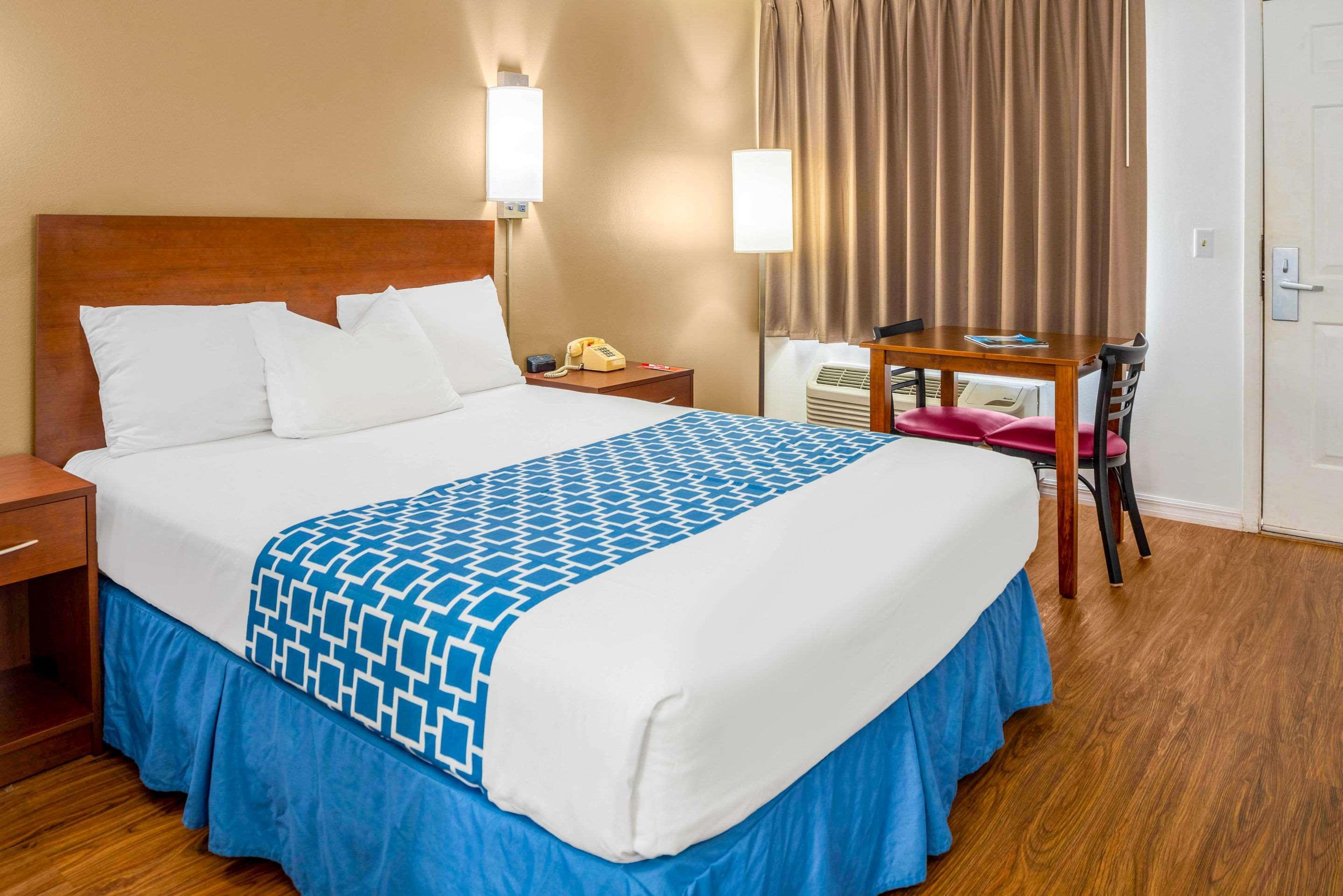 Econo Lodge Crystal River Ngoại thất bức ảnh